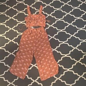 AE Lace Up Top & High-Waisted Floral Culottes